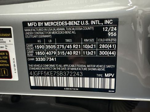 Used 2025 Mercedes-Benz GLS 450 4MATIC image 24