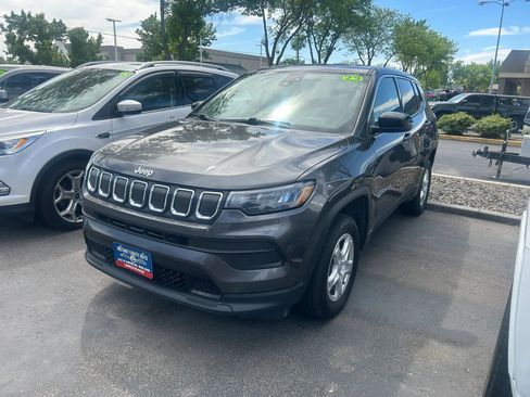 Used 2022 Jeep Compass Sport AWD/4WD image 23
