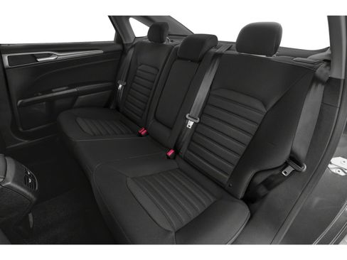 Used 2019 Ford Fusion SE FWD image 8
