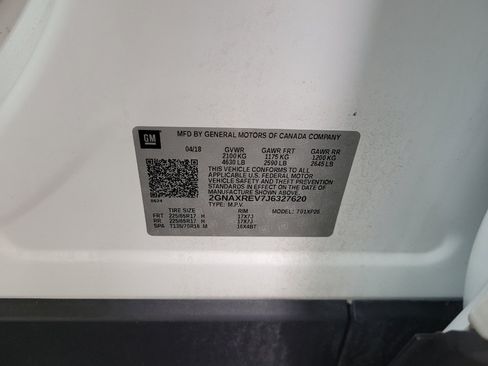 Used 2018 Chevrolet Equinox LS AWD/4WD image 33