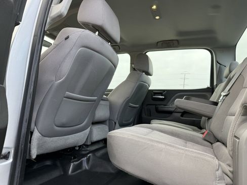 Used 2015 Chevrolet Silverado 2500 W/T image 18