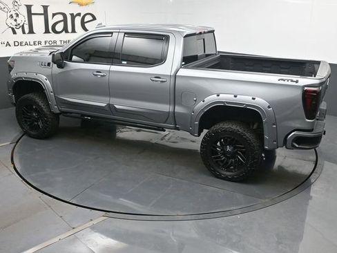 Used 2023 GMC Sierra 1500 AT4 w/ Technology Package AWD/4WD image 40