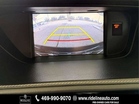 Used 2016 Lexus ES 350 w/ Premium Package w/Wood Trim image 21