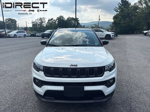 Used 2026 Jeep Compass Limited AWD/4WD image 10