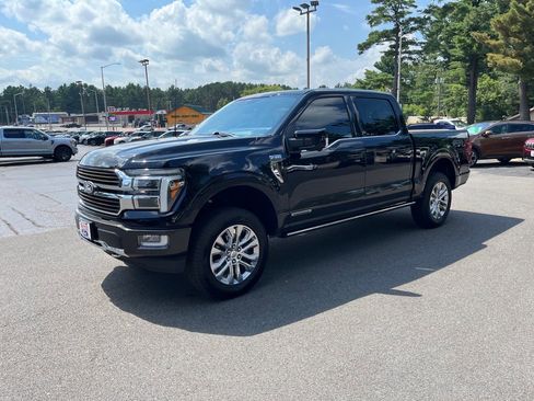 Used 2024 Ford F150 King Ranch w/ FX4 Off-Road Package image 3