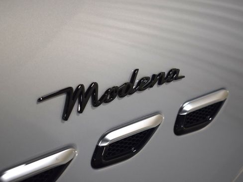 Certified 2023 Maserati Grecale Modena AWD/4WD image 13
