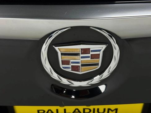 Used 2015 Cadillac Escalade Premium AWD/4WD image 9