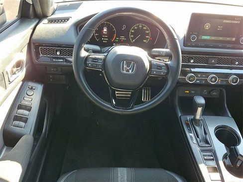Used 2024 Honda Civic Sport image 2