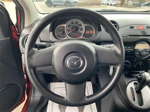 Used 2014 MAZDA MAZDA2 Sport image 16