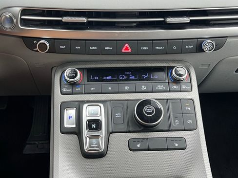 Used 2025 Hyundai Palisade SEL FWD image 33