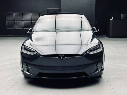 Used 2016 Tesla Model X 90D AWD/4WD image 10