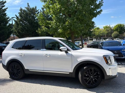 Used 2022 Kia Telluride SX w/ SX Prestige Package AWD/4WD image 7