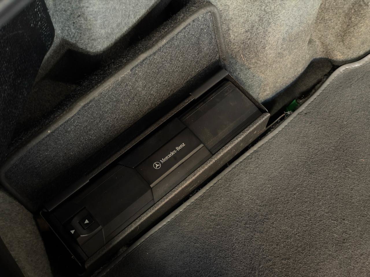 Used 1999 Mercedes-Benz SL 500 image 31