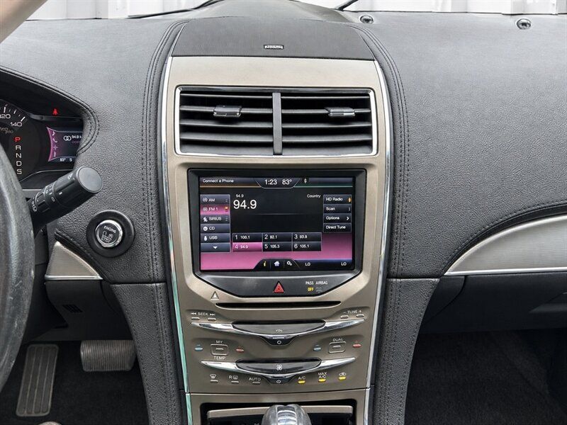 Used 2013 Lincoln MKX AWD image 11