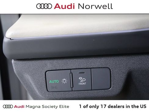 New 2026 Audi Q3 quattro 2.0T AWD/4WD image 24