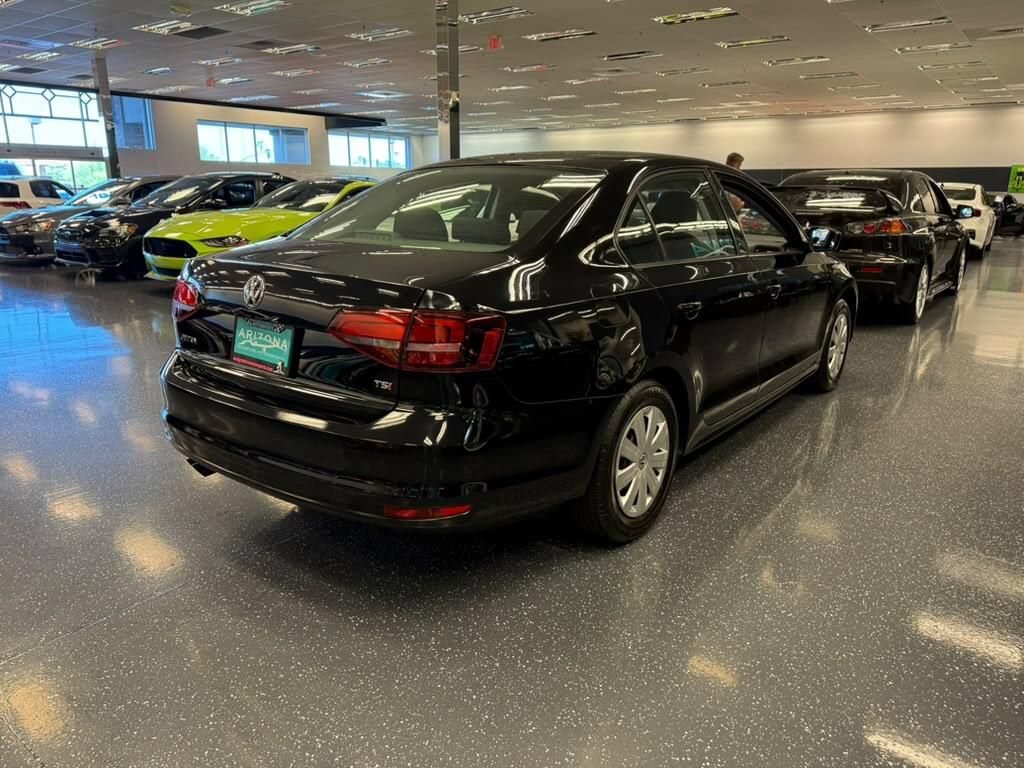 Used 2016 Volkswagen Jetta S FWD image 4