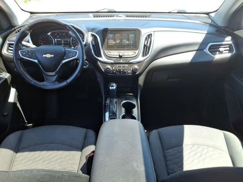 Used 2018 Chevrolet Equinox LT w/ Sun & Infotainment Package AWD/4WD image 19