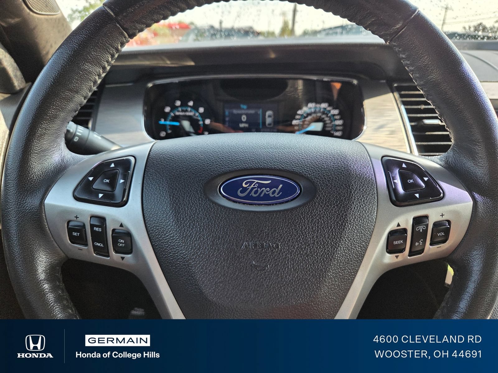 Used 2017 Ford Taurus SEL FWD image 26