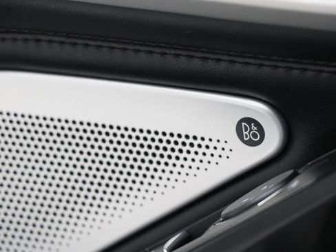 Used 2021 Ford Explorer Platinum w/ Equipment Group 601A image 33