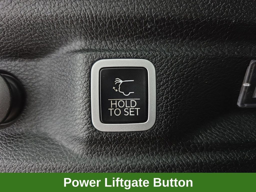 Used 2024 Jeep Grand Cherokee L Summit AWD/4WD image 65