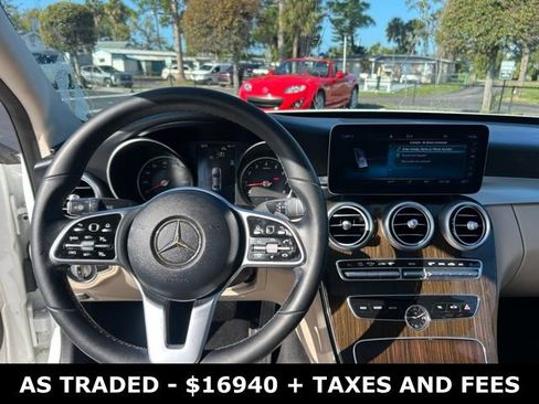 Used 2019 Mercedes-Benz C 300 Sedan image 18