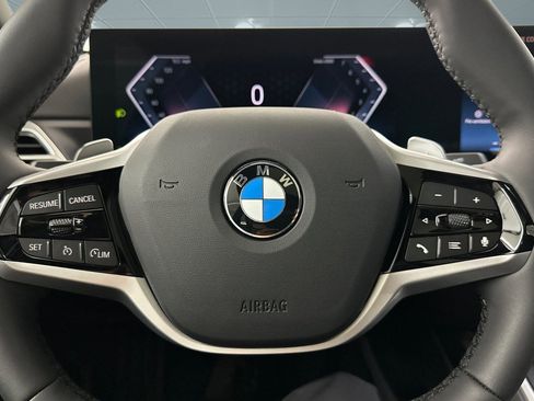 Used 2025 BMW 230i Coupe w/ Convenience Package image 16