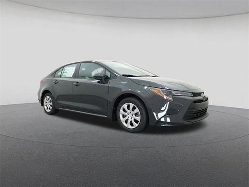 New 2026 Toyota Corolla LE image 29