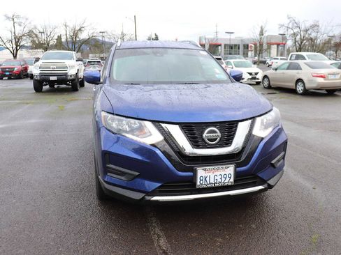 Used 2019 Nissan Rogue S w/ Special Edition Package image 3