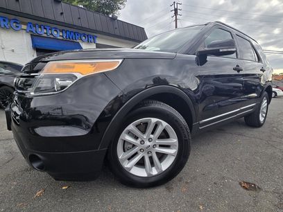 Used 2014 Ford Explorer XLT w/ Equipment Group 202A