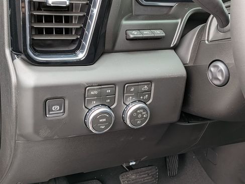 New 2026 GMC Sierra 1500 Denali w/ Technology Package image 16