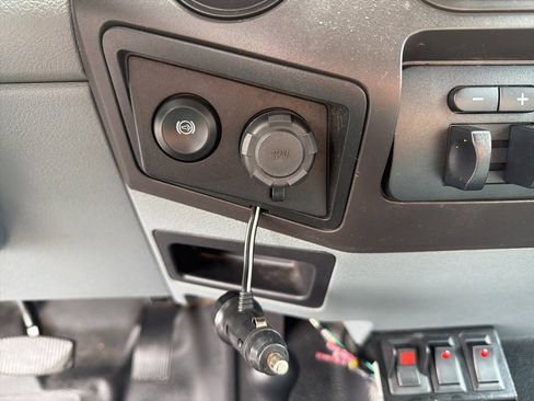 Used 2015 Ford F350 XL w/ Power Equipment Group image 40