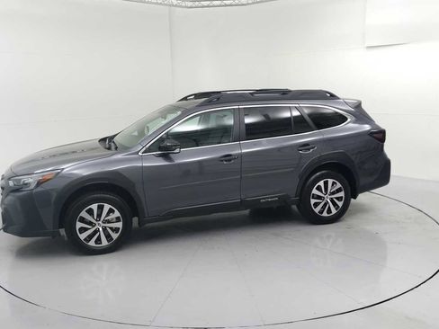 Certified 2025 Subaru Outback Premium w/ Popular Package #1A image 5