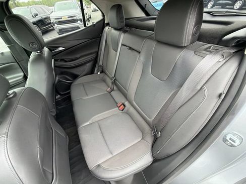 Used 2023 Buick Encore GX Select w/ Safety Package II AWD/4WD image 25