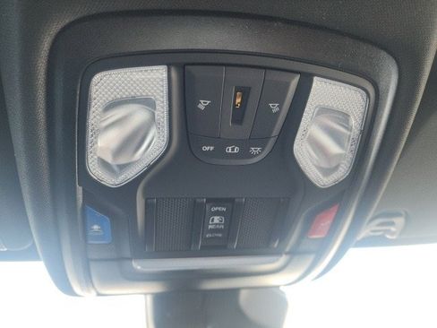 New 2026 RAM 1500 4x4 Crew Cab image 9