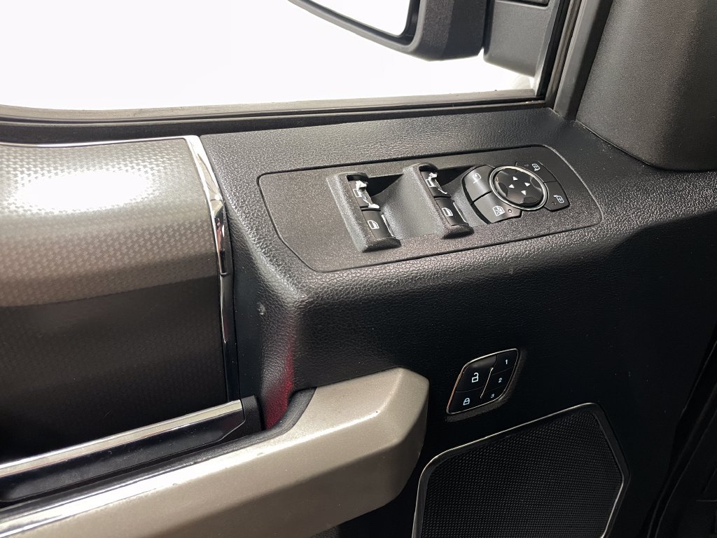 Used 2017 Ford F150 Lariat w/ Equipment Group 502A Luxury AWD/4WD image 29