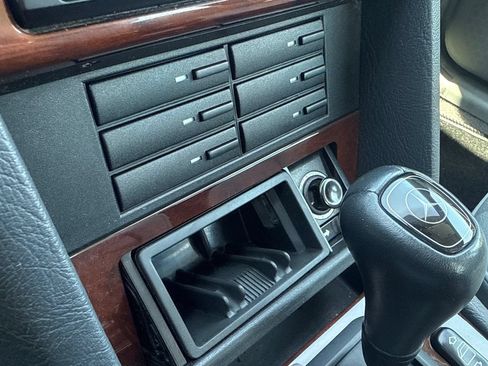 Used 1998 Mercedes-Benz C 280 Sedan image 24
