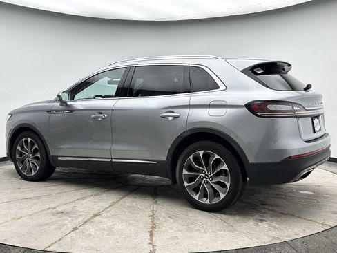 Used 2022 Lincoln Nautilus Reserve image 3