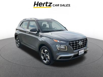 Used 2025 Hyundai Venue SEL