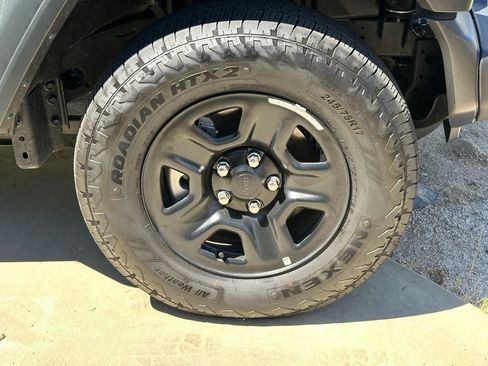 Certified 2025 Jeep Wrangler Unlimited Sport AWD/4WD image 8