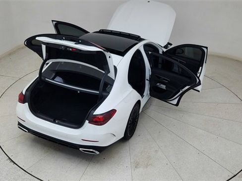 Used 2024 Mercedes-Benz E 450 4MATIC Sedan w/ Airmatic Package image 92