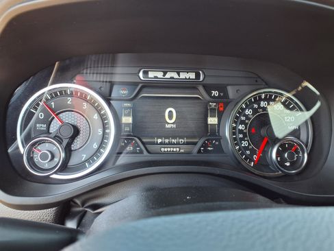 Used 2023 RAM 1500 Big Horn image 8