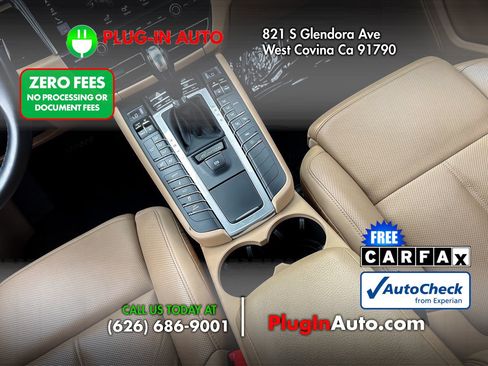 Used 2021 Porsche Macan S AWD/4WD image 17