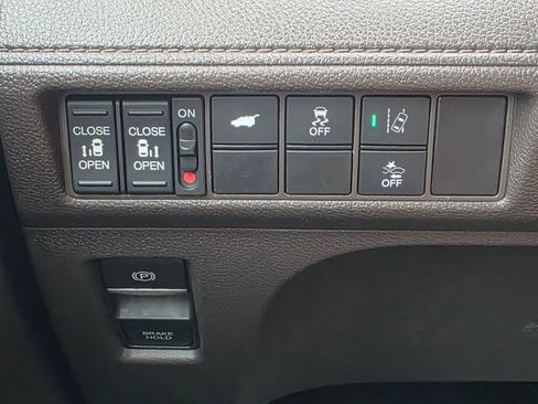 Used 2019 Honda Odyssey EX-L image 25