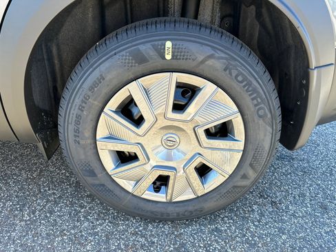 New 2026 Nissan Kicks S w/ Charging Package image 19