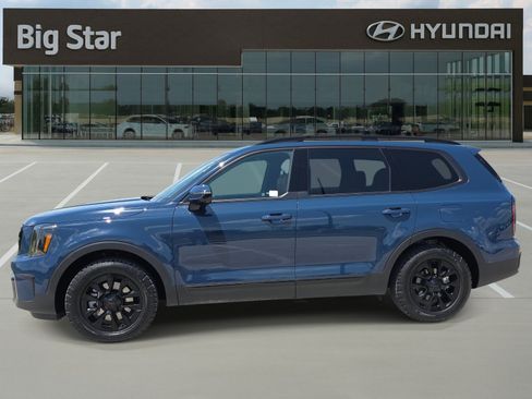 Used 2025 Kia Telluride SX Prestige X-Pro AWD/4WD image 2