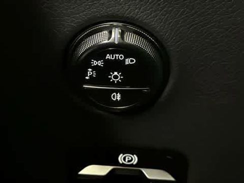 Used 2026 Mercedes-Benz GLC 300 GLC 300 image 20