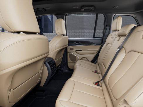 New 2026 Jeep Grand Cherokee Limited AWD/4WD image 49