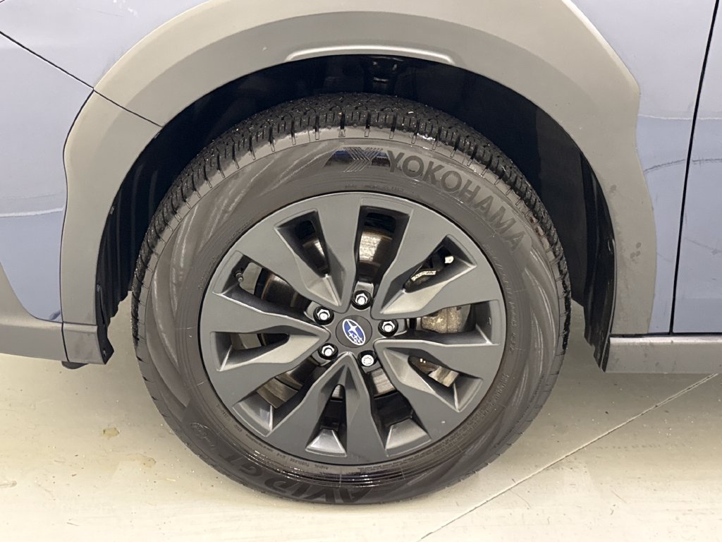 Certified 2024 Subaru Outback Onyx Edition XT AWD/4WD image 11