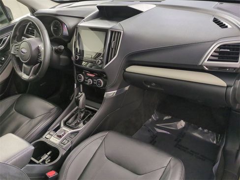 Used 2024 Subaru Forester Limited image 30