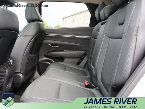 Used 2024 Hyundai Tucson Limited AWD/4WD image 18